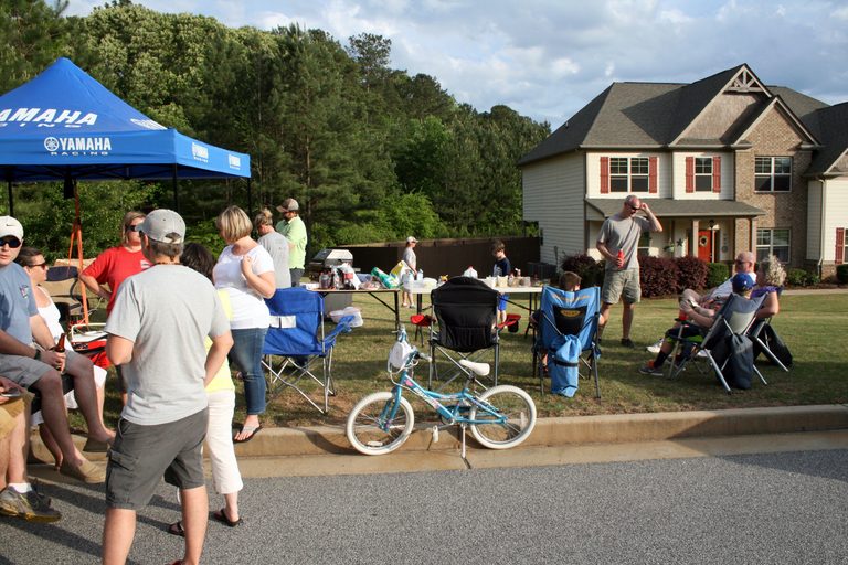 The Neighborhood Great Chili Cook-Off